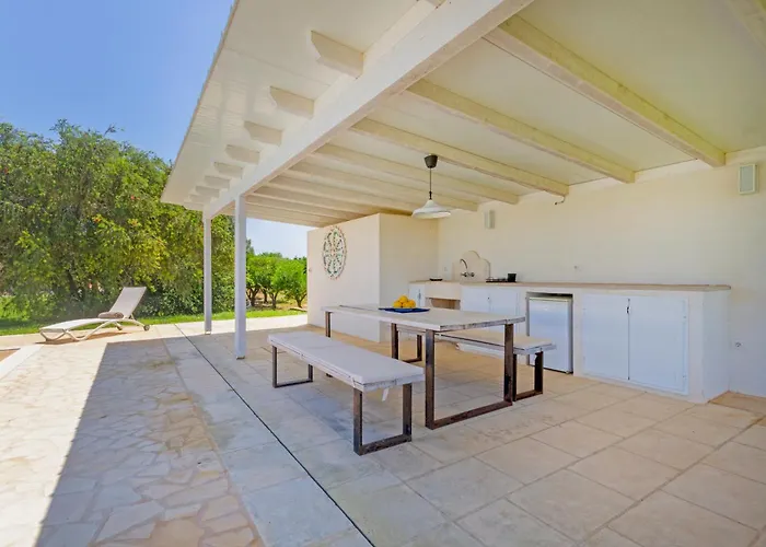 La Rossi With Pool 4 Villa