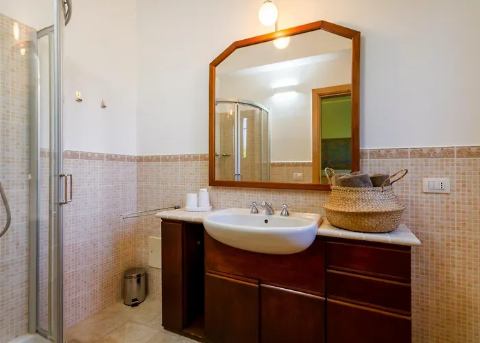 Villa La Rossi With Pool 4