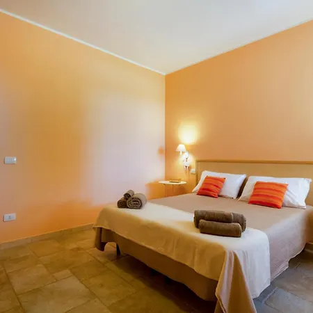 La Rossi With Pool 4 * 加利波利