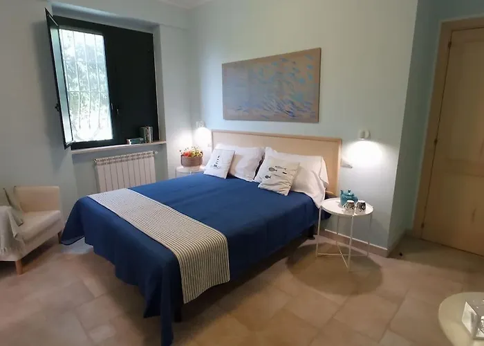 Villa La Rossi With Pool 4 *