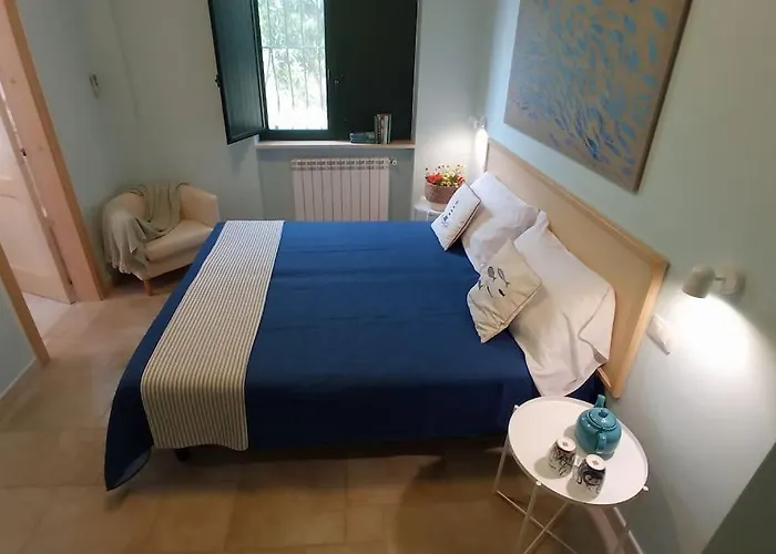 La Rossi With Pool 4 *