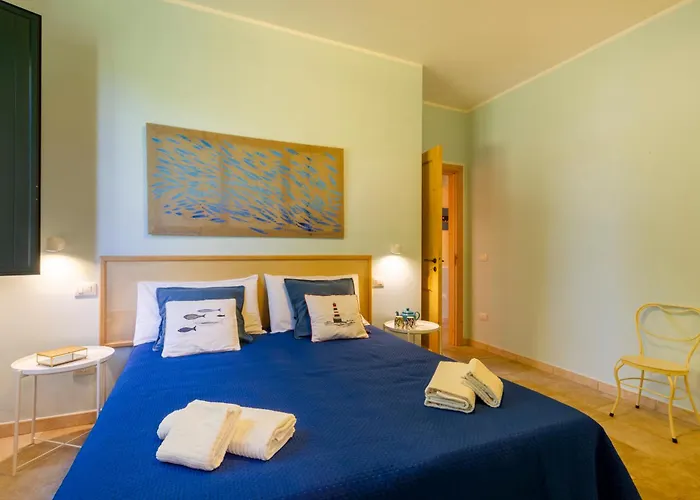 La Rossi With Pool 4 *